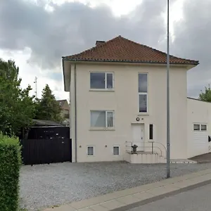 Charmerende I Viby Apartment